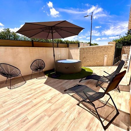 Maison De Charme Avec Jacuzzi Molleges エクステリア 写真